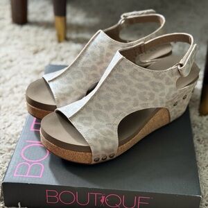 🐆 Boutique Women's Cork Wedge Sandals in Light Taupe Leopard